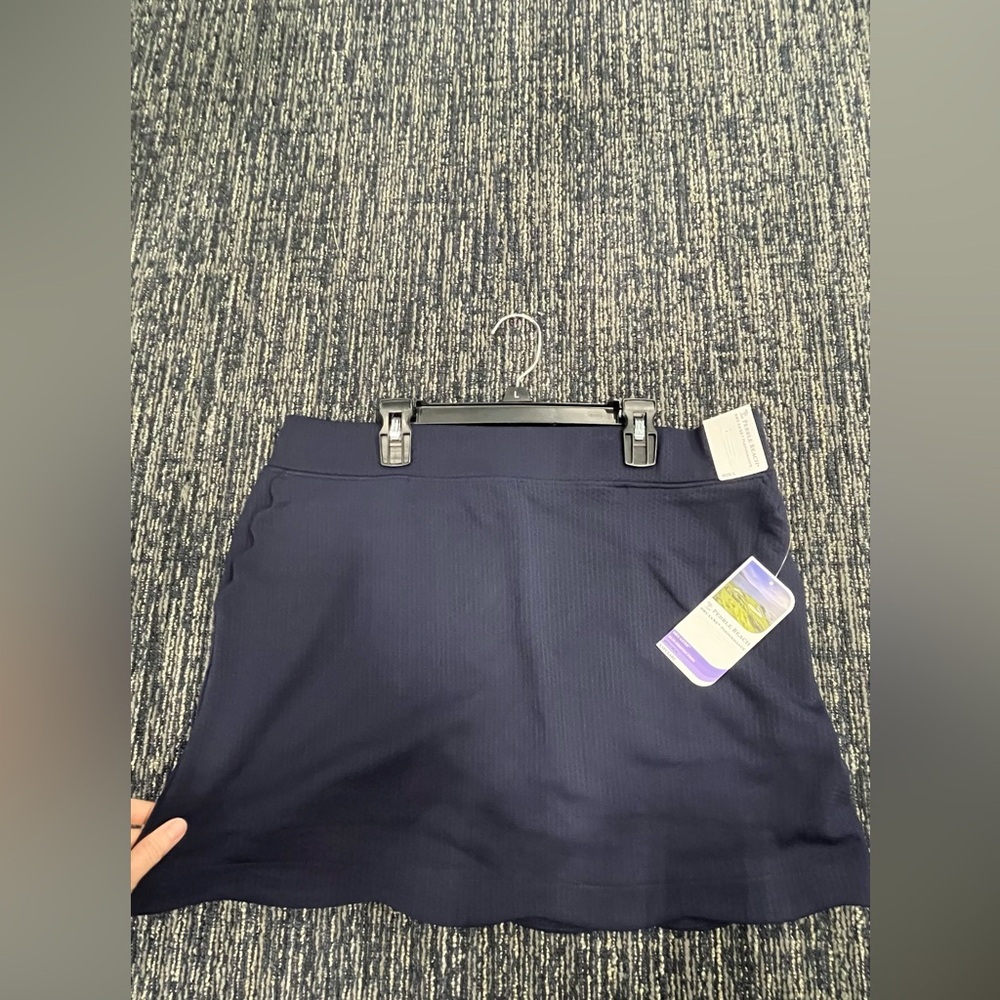 Navy scalloped hem skort